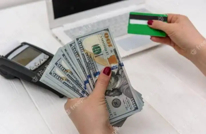 PRÉSTAMO E INVERSIÓN DE DINERO