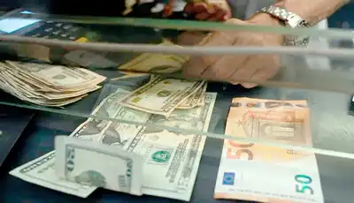 Ayuda financièro Confiable