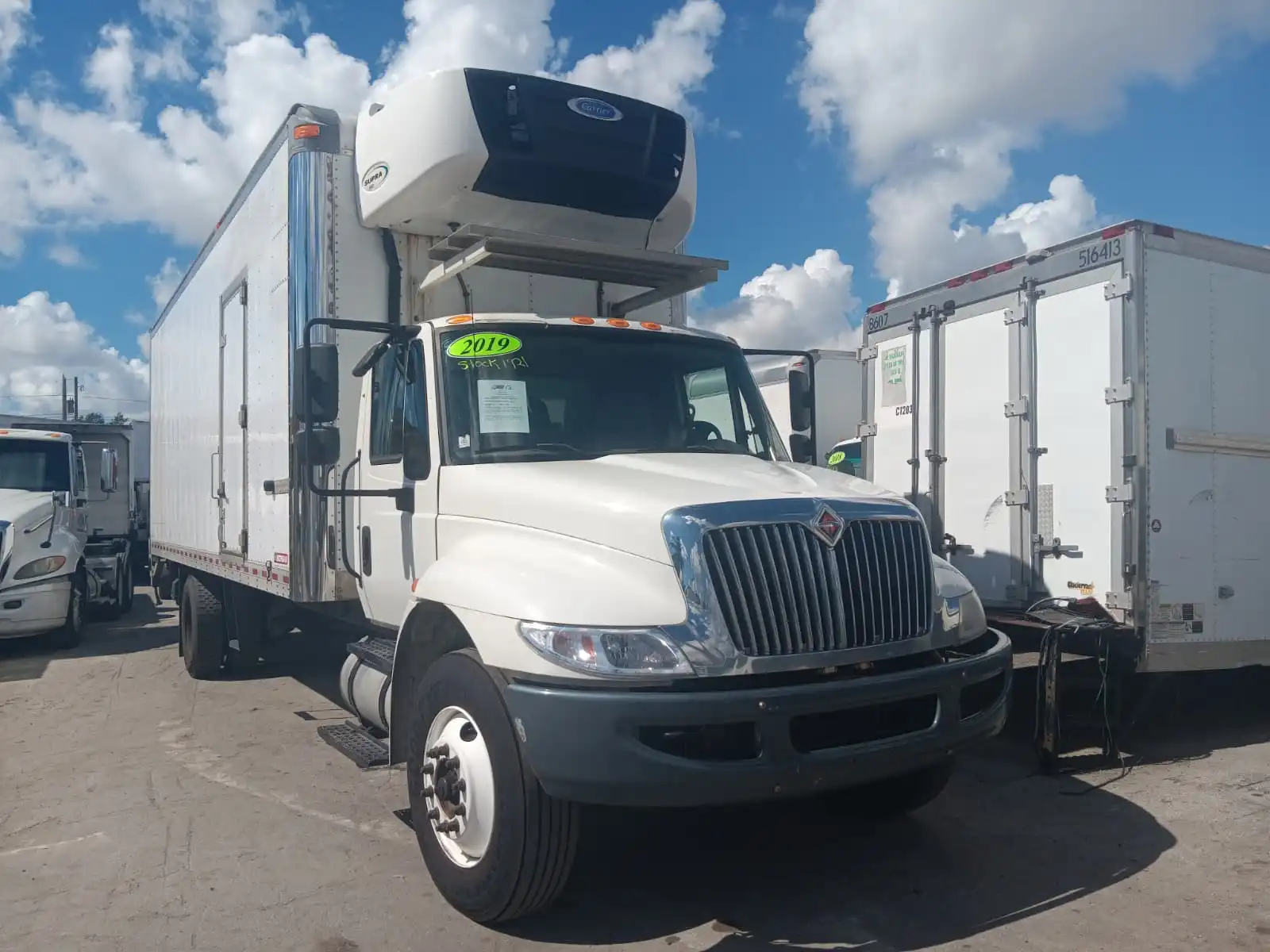 2019 INTERNATIONAL 4300 26FT REEFER BOX 